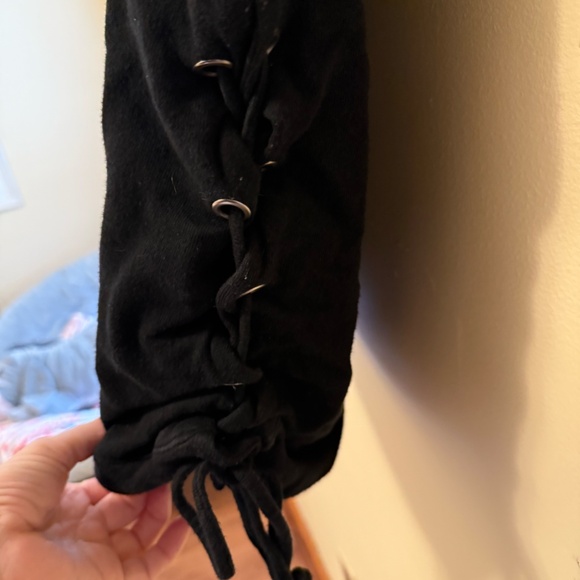 Muscle Tee - Picture 3 of 4